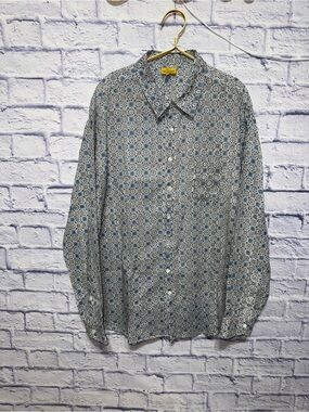 Roberta Roller Rabbit Men’s Long Sleeve Button-Down Shirt Blue Gray Medallion